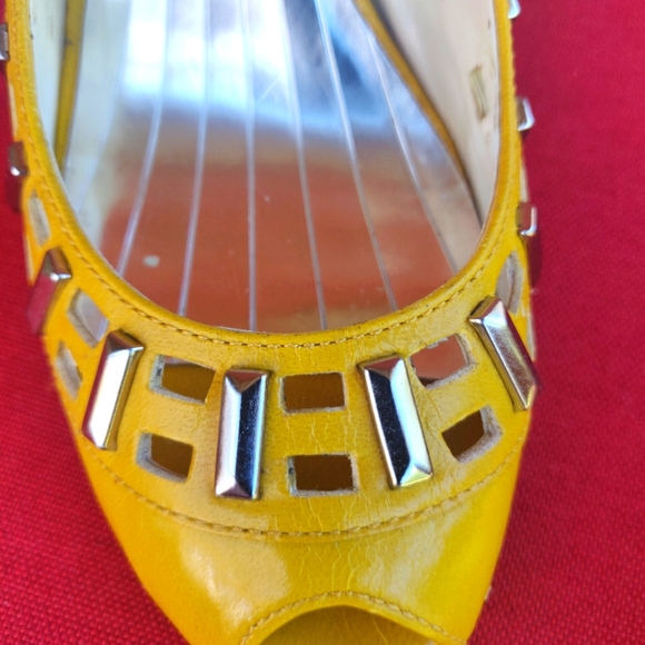 Miss Sixty formal heels in yellow - Picture 5 of 6